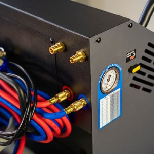 Automatic filling station for heavy transport conditioners BD-10A | Baltic Diag