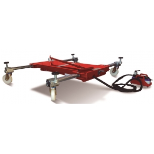 Mobile mid-rise scissor lift for body painting work PowerLift and Move | Baltic Diag