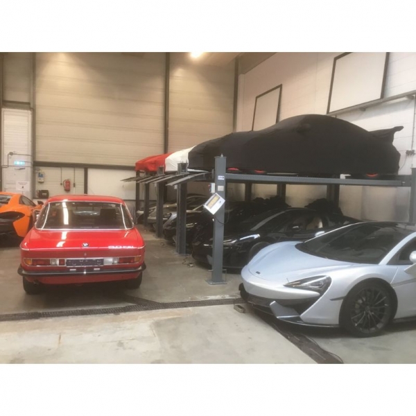 Четырёхстоечный парковочный подъёмник Smaller | Baltic Diag