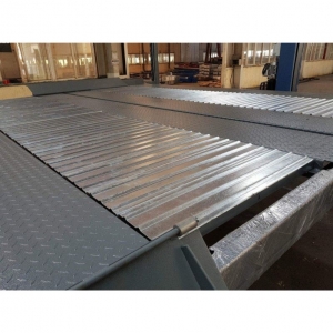 Four-post, four-car parking lift | Baltic Diag