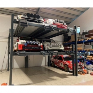 Four post six car parking lift | Baltic Diag