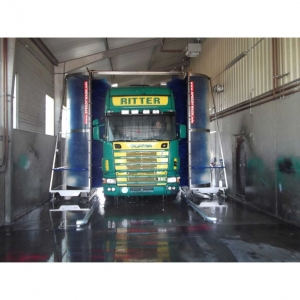 Truck washing machine with diesel engine Speedy Wash TANK EZ | Baltic Diag
