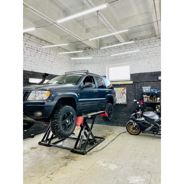 Mobile mid-rise scissor lift for vehicles BD-S2 | Baltic Diag