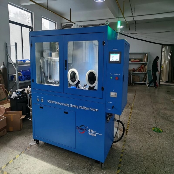 Intelligent SCR / DPF filter cleaning machine brown | Baltic Diag Intelligent SCR / DPF filter cleaning machine brown | Baltic Diag