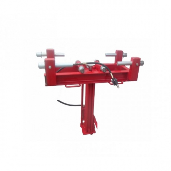 Pneumohydraulic pit lift Castex 3.5 tons lowered Pneumohydraulic pit lift Castex 3.5 tons lowered