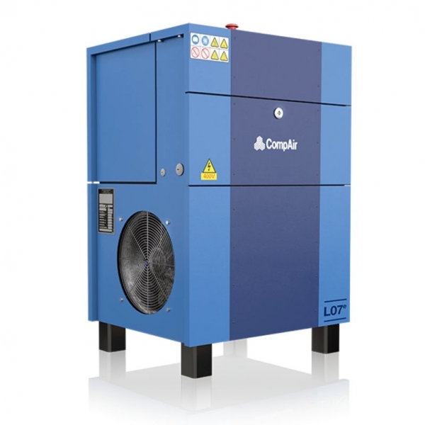 Oil-lubricated rotary screw air compressor L11 CompAir | Baltic Diag
