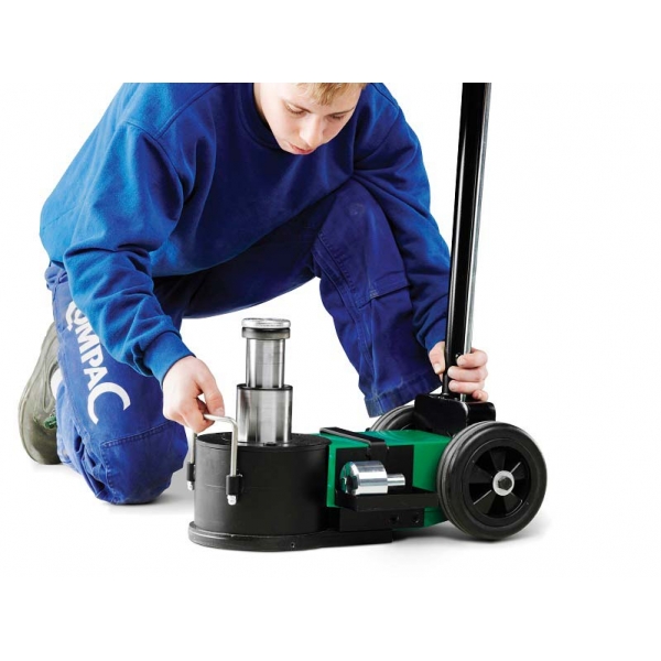 Pneumo-hydraulic jack 32-16T A3216-C | Baltic Diag