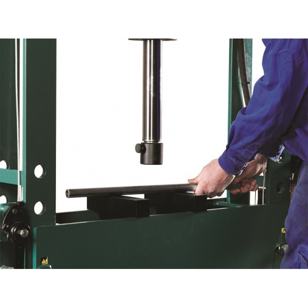 Hydraulic press with pressure gauge 100 tons, HP100 | Baltic Diag Hydraulic press with pressure gauge 100 tons, HP100 | Baltic Diag