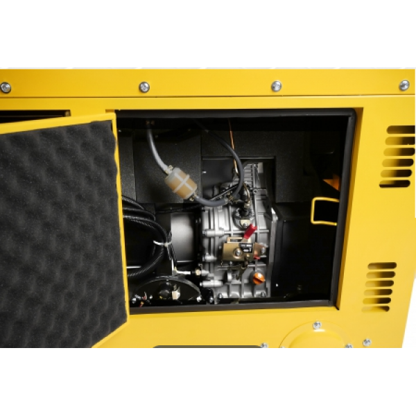 Дизель-генератор закрытого типа 230 В / 400 В, 7,5 кВт | Baltic Diag