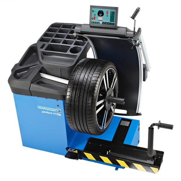 Wheel balancer with geoTOUCH™ display geodyna® 7750P Hofmann