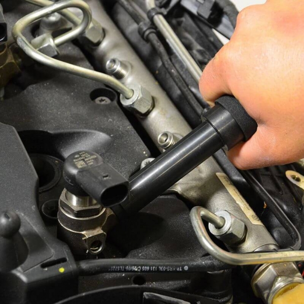 Universal common rail injector puller | Baltic Diag Universal common rail injector puller | Baltic Diag