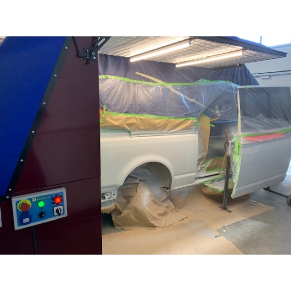 Mobile painting booth Ikotec Eklipse | Baltic Diag