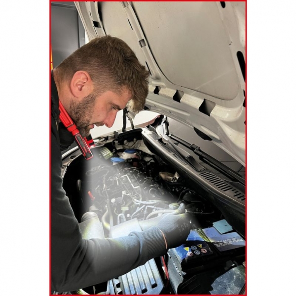 2-in-1 neck work light with two removable lamps, 150 lumens eQi UltimateBEAM KS Tools | Baltic Diag