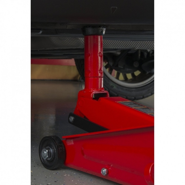 Trolley jack with wheels, 2.5 t raised | Baltic Diag