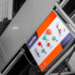 Tire Conveyor Martins Industries TC-18 | Baltic Diag Tire Conveyor Martins Industries TC-18 | Baltic Diag