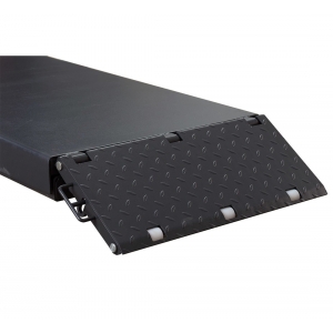 The double scissor lift is 3000 kg mounted on the floor | Baltic Diag