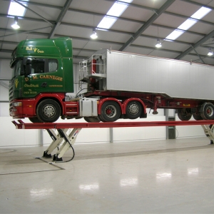 Platform scissor lift for heavy-duty vehicles Stertil-Koni SKYLIFT SKY.350 | Baltic Diag