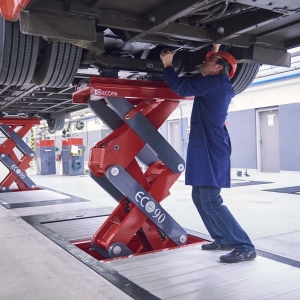 Platform scissor lift for commercial vehicles Stertil-Koni ECOLIFT 60 | Baltic Diag