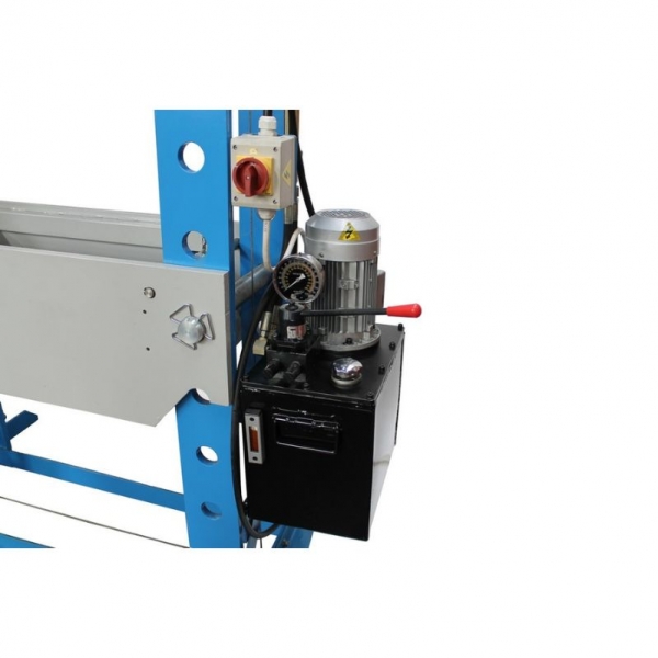 Электрический пресс с ручной лебёдкой 150 тонн Mammuth | Baltic Diag