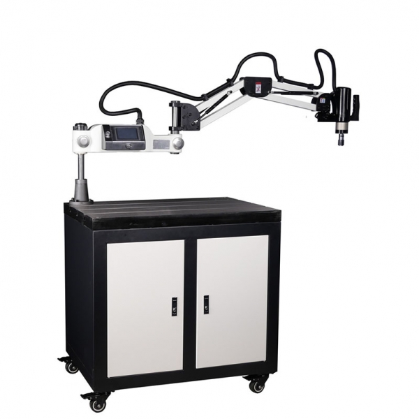 Electric threading device / hand