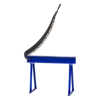 Sheet metal cutting guillotines