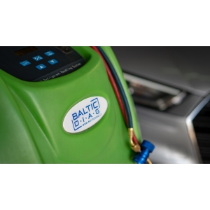 Semi-automatic air conditioning service station BD 220 | Baltic Diag