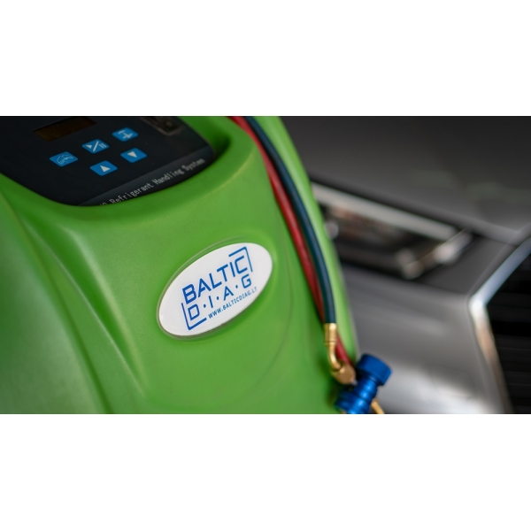 Semi-automatic air conditioning service station BD 220 | Baltic Diag