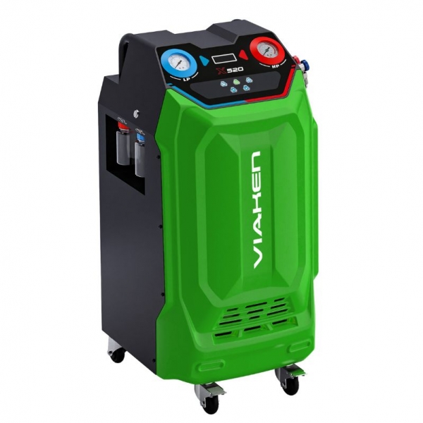 Semi-automatic air conditioning service station BD 220 | Baltic Diag