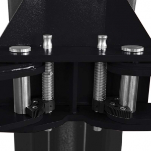 Double post lifter with electromagnetic safety locking, 3 + 3-steps arms 4t BD-4000EL33 | Baltic Diag