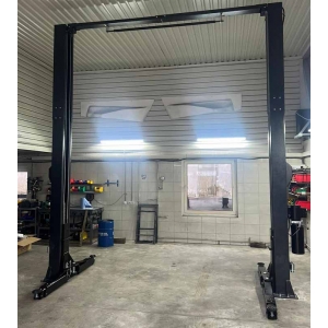 Double post lift with over top synchronization and 3 + 3 arms, 4T BD-4000VM33 | Baltic Diag