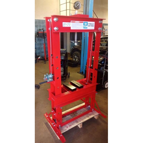 Hydraulic press 50 tons | Baltic Diag