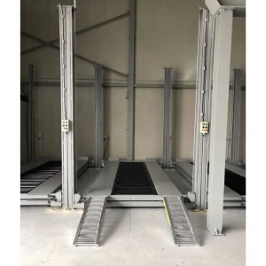 Four-post parking lift for three cars