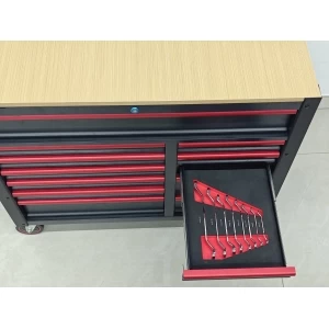 Instrumentu ratiņi ar 471 instrumentu BD-37