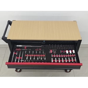 Instrumentu ratiņi ar 471 instrumentu BD-37