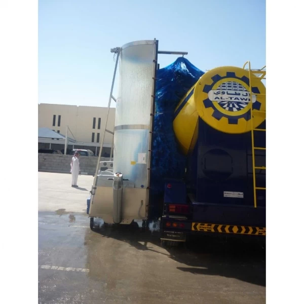 Diesel-powered self-propelled heavy-vehicle washer Speedy Wash TANK EZ
