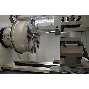 Diamond CUT automātiskā riteņu disku virpa AWR28H