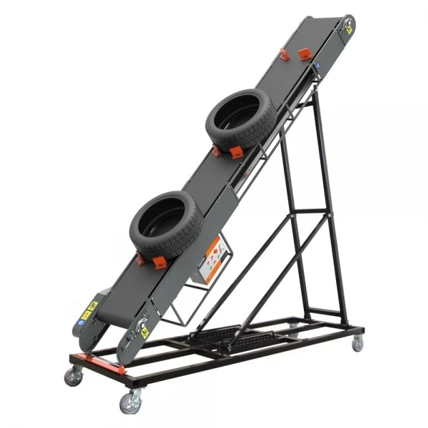 Mobilais stends 4,6 un 5,5 m riepu transportierim Martins Industries