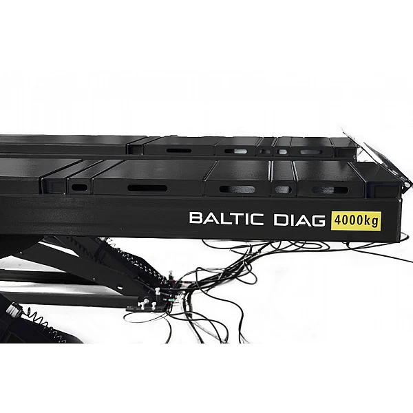 Šķēres pacēlājs ar integrētu papildu pacēlāju BD640WA